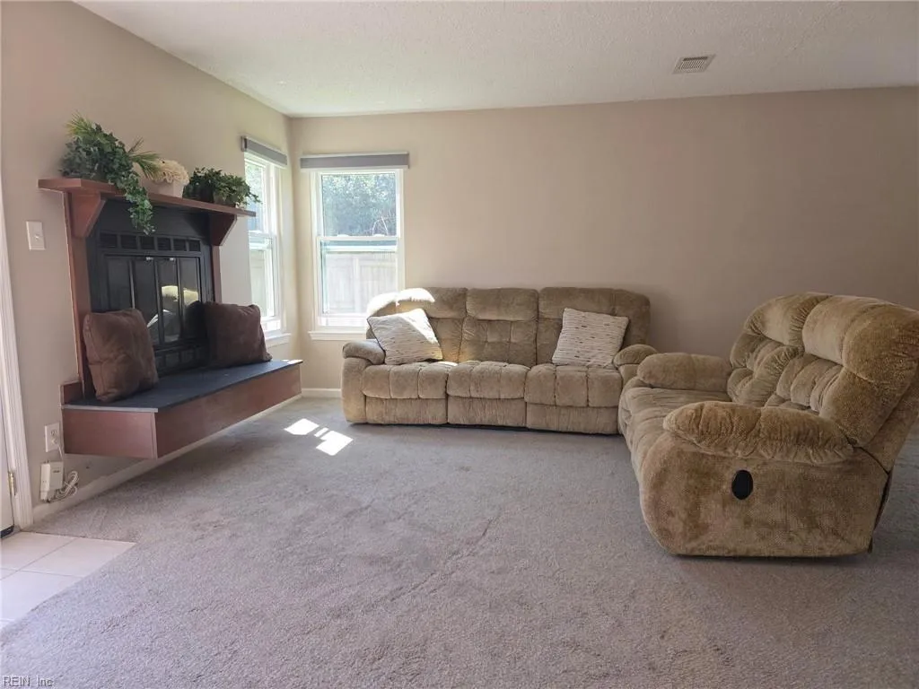 Virginia Beach, Virginia 23462, United States, 3 Bedrooms Bedrooms, ,3 BathroomsBathrooms,Residential,Active,83515