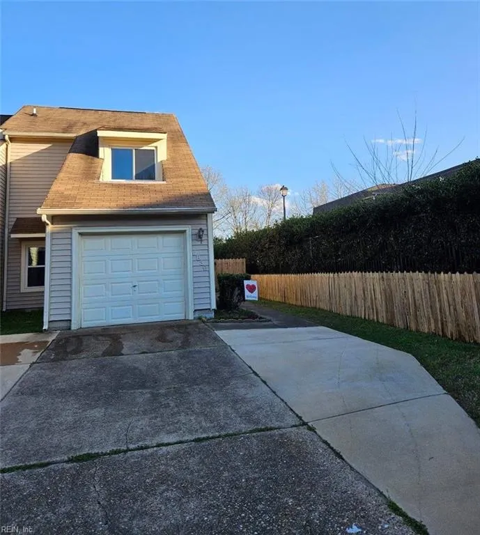 Virginia Beach, Virginia 23462, United States, 3 Bedrooms Bedrooms, ,3 BathroomsBathrooms,Residential,Active,83515