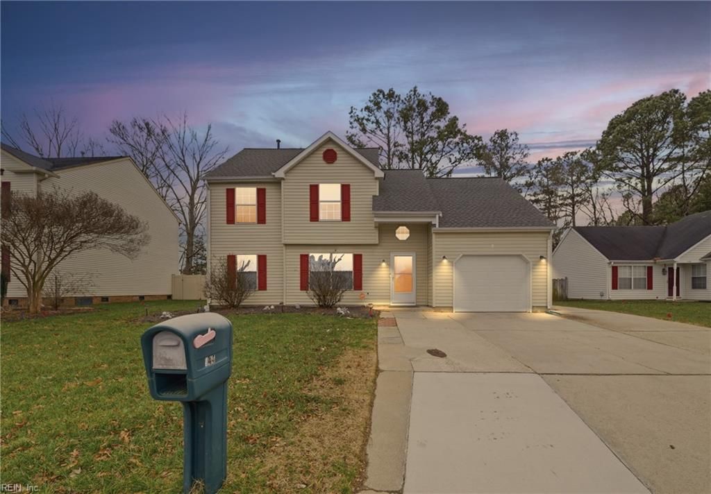 Photo of 144 Ashford Drive, Suffolk, VA 23434 (MLS # 10619562)