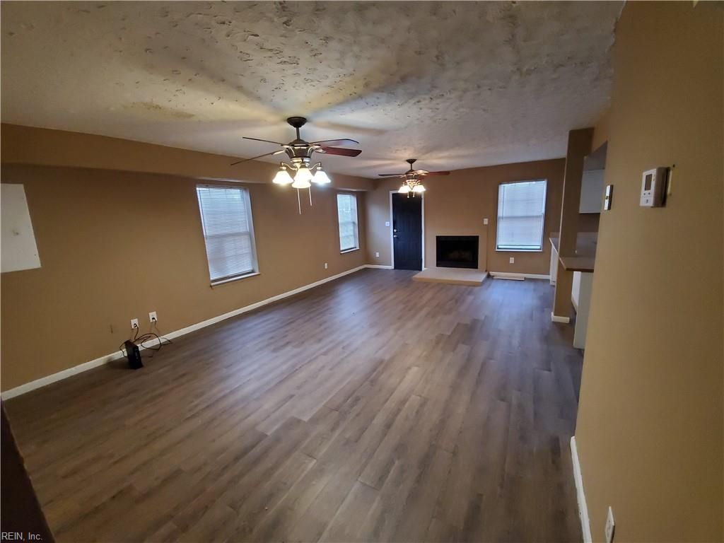 Photo of 1536 W 40th Street, Norfolk, VA 23508 (MLS # 10620406)