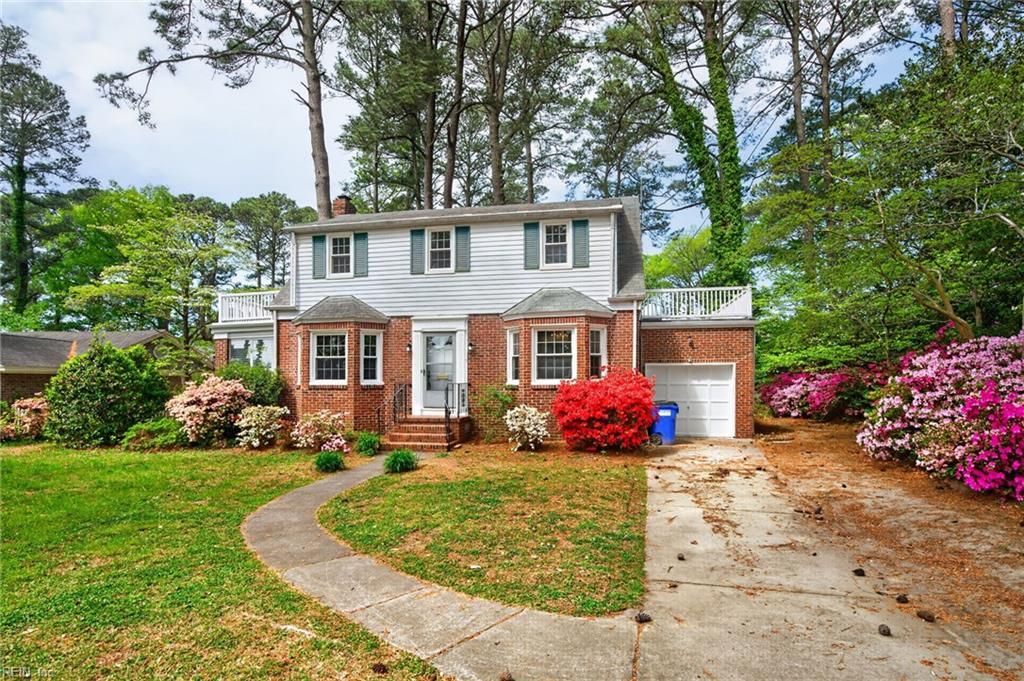 Photo of 433 Hariton Court, Norfolk, VA 23505 (MLS # 10630381)