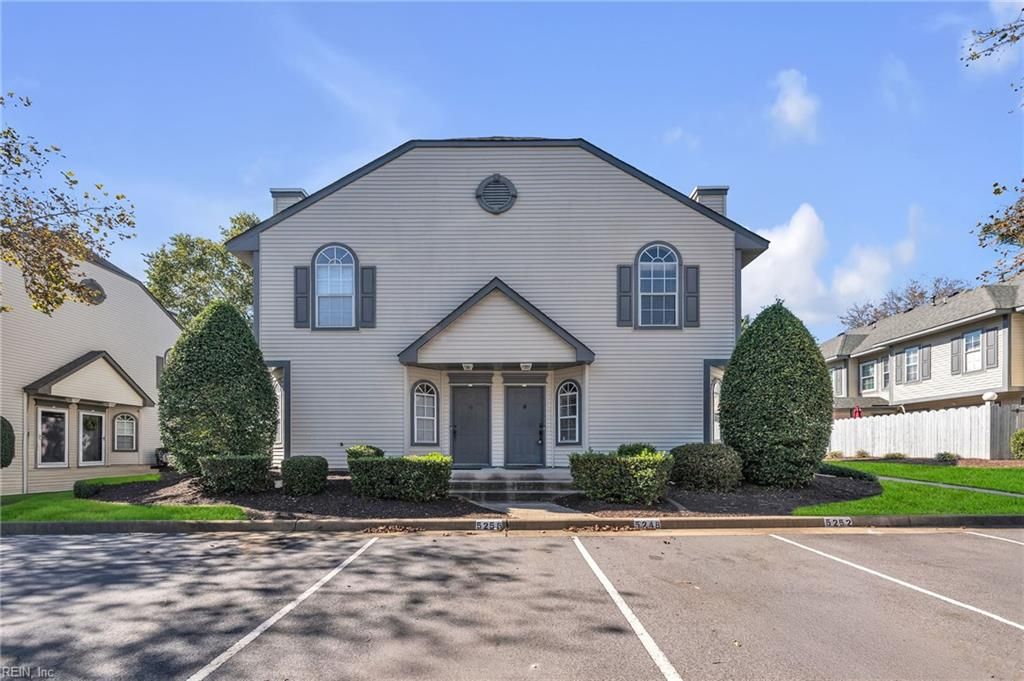 Photo of 5248 Bardith Circle, Virginia Beach, VA 23455 (MLS # 10606796)