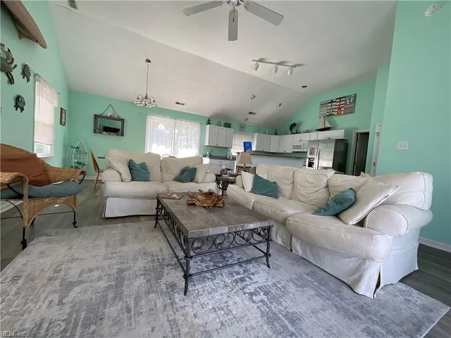 1278 Lakeside Drive, photo 2 of 44