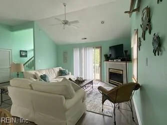 1278 Lakeside Drive, photo 5 of 44