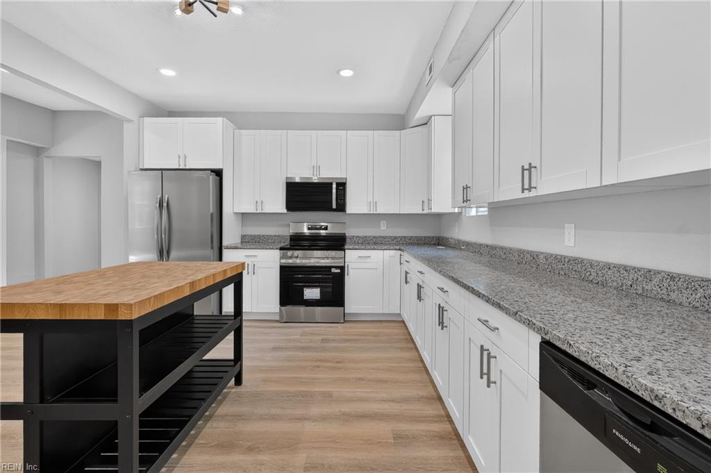 Photo of 854 W 42nd Street, Norfolk, VA 23508 (MLS # 10655777)