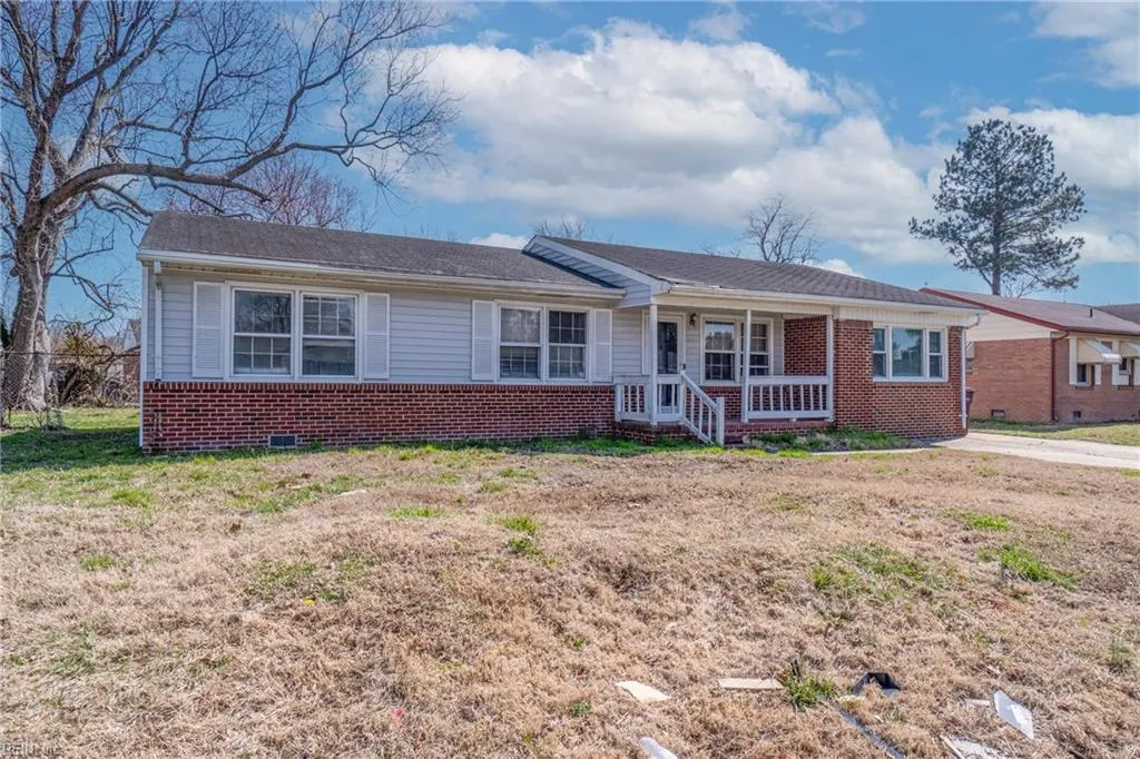 Chesapeake, Virginia 23324, United States, 3 Bedrooms Bedrooms, ,2 BathroomsBathrooms,Residential,Pending,84948