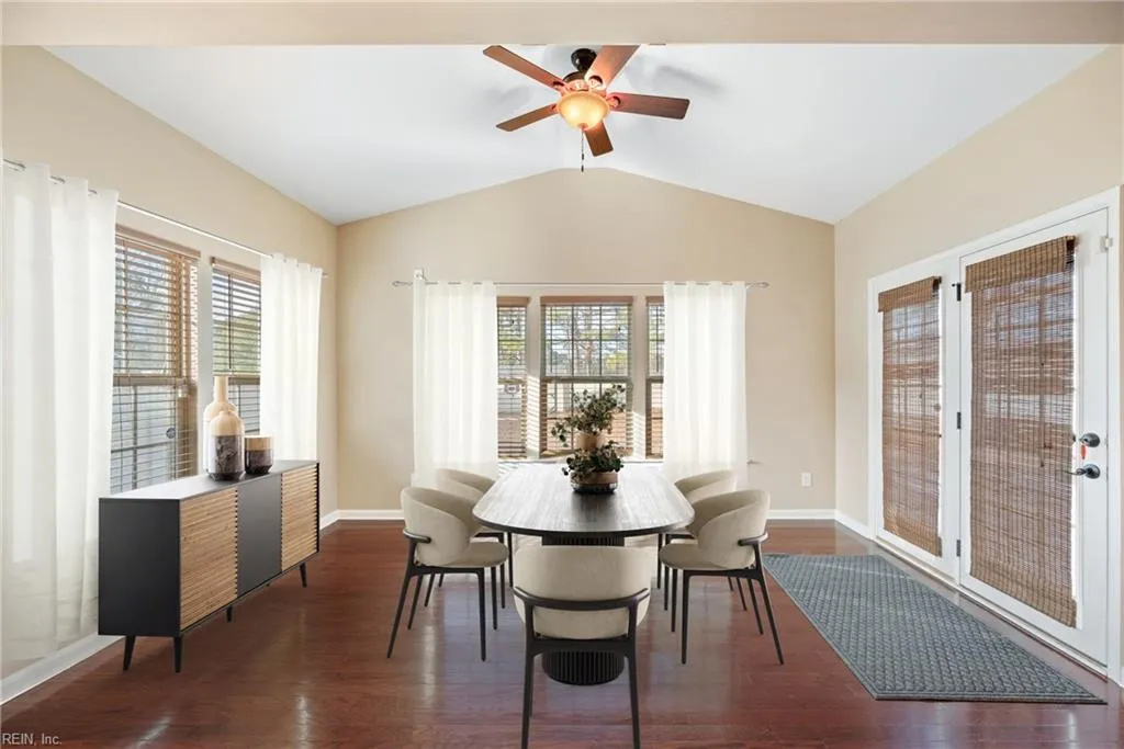 Suffolk, Virginia 23434, United States, 5 Bedrooms Bedrooms, ,5 BathroomsBathrooms,Residential,Pending,3781