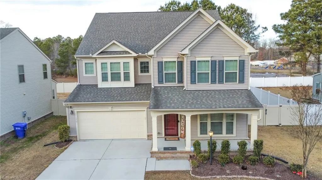 Suffolk, Virginia 23434, United States, 5 Bedrooms Bedrooms, ,5 BathroomsBathrooms,Residential,Pending,3781