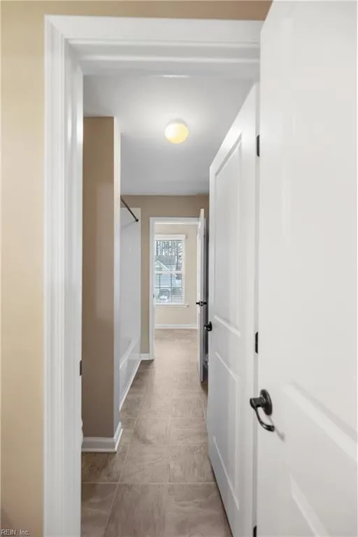 Suffolk, Virginia 23434, United States, 5 Bedrooms Bedrooms, ,5 BathroomsBathrooms,Residential,Pending,3781