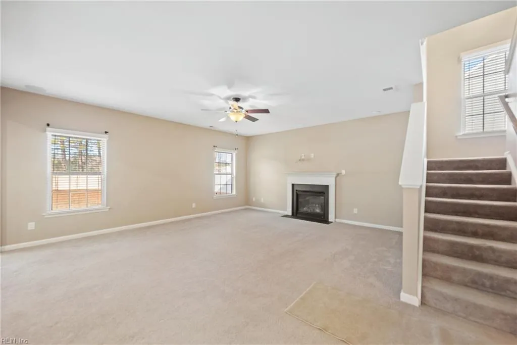 Suffolk, Virginia 23434, United States, 5 Bedrooms Bedrooms, ,5 BathroomsBathrooms,Residential,Pending,3781