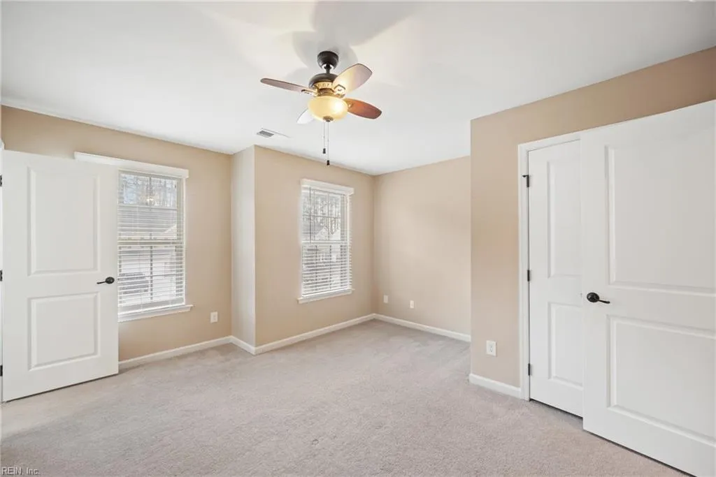 Suffolk, Virginia 23434, United States, 5 Bedrooms Bedrooms, ,5 BathroomsBathrooms,Residential,Pending,3781