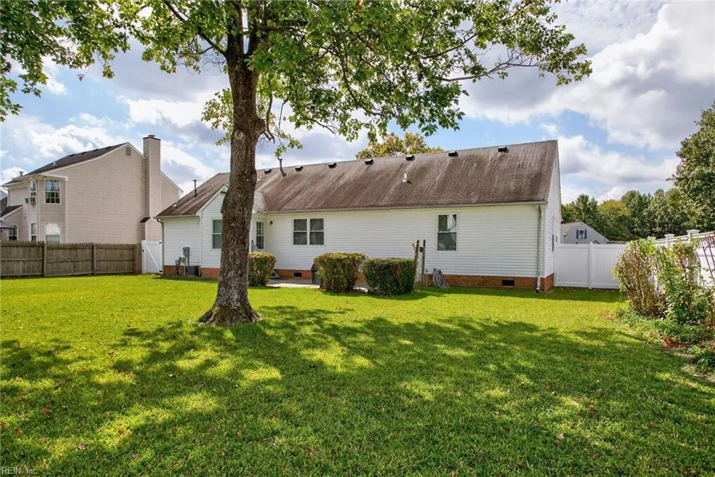 Chesapeake, Virginia 23320, United States, 4 Bedrooms Bedrooms, ,2 BathroomsBathrooms,Residential,Active,220926