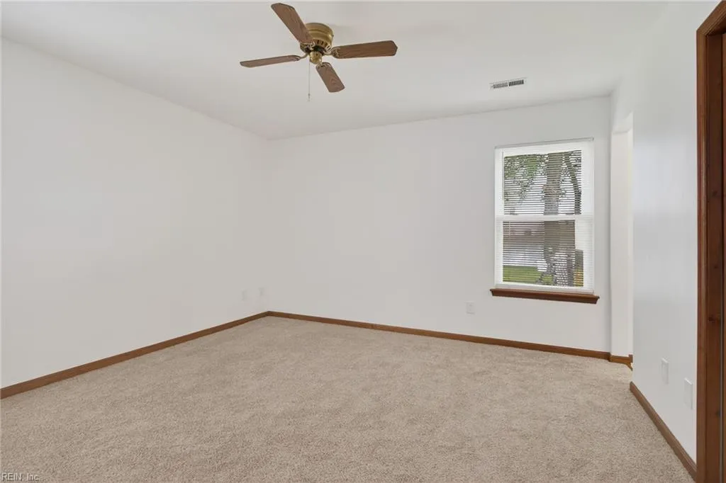 Chesapeake, Virginia 23320, United States, 4 Bedrooms Bedrooms, ,2 BathroomsBathrooms,Residential,Active,220926