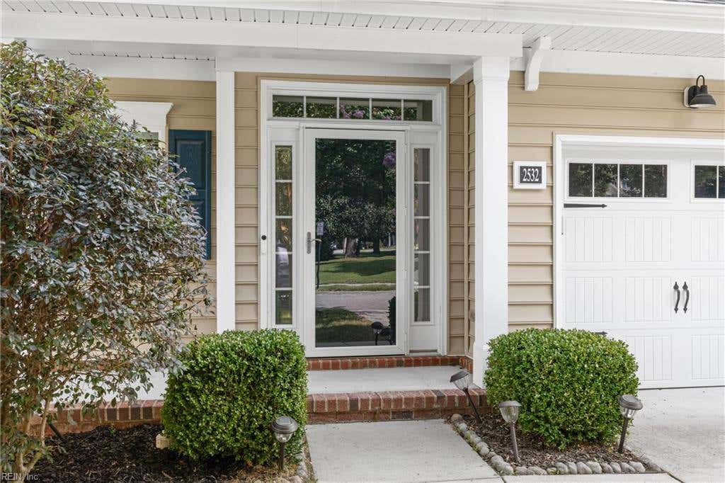 Photo of 2532 Magnolia Green Loop, Virginia Beach, VA 23456 (MLS # 10647631)