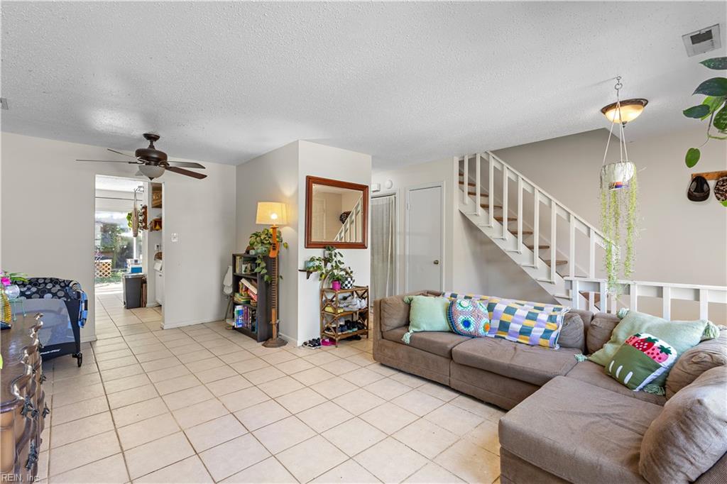 3667 Smokey Chamber DR