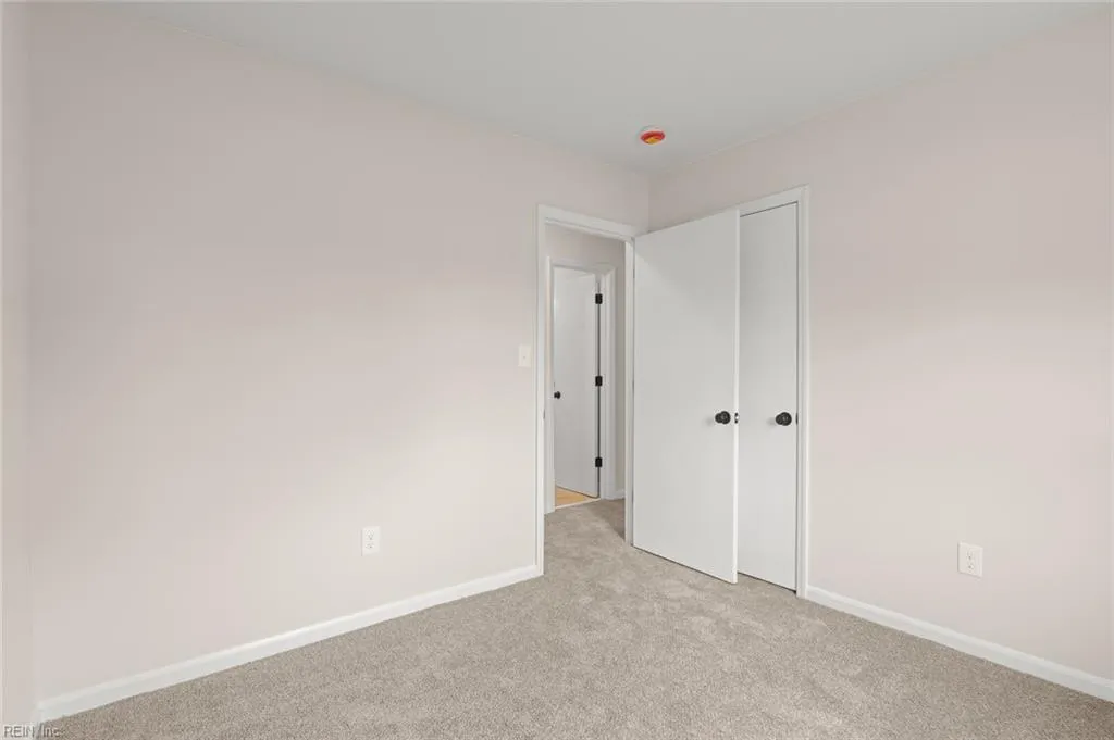 Hampton, Virginia 23669, United States, 3 Bedrooms Bedrooms, ,2 BathroomsBathrooms,Residential,Pending,110598