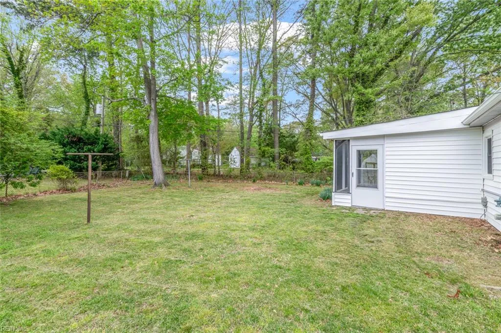 Hampton, Virginia 23669, United States, 3 Bedrooms Bedrooms, ,2 BathroomsBathrooms,Residential,Pending,110598