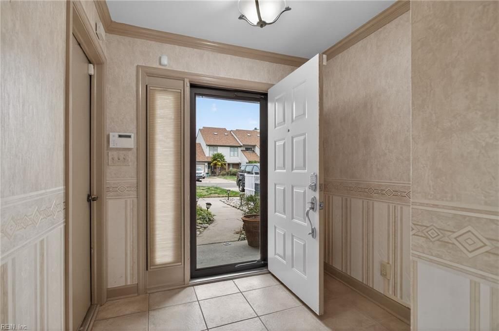 Photo of 59 Sandie Point Lane, Portsmouth, VA 23701 (MLS # 10624731)