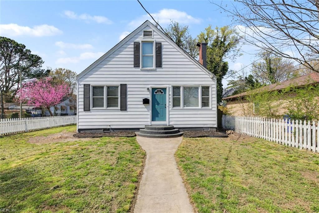 Photo of 3101 Bapaume Avenue, Norfolk, VA 23509 (MLS # 10626310)