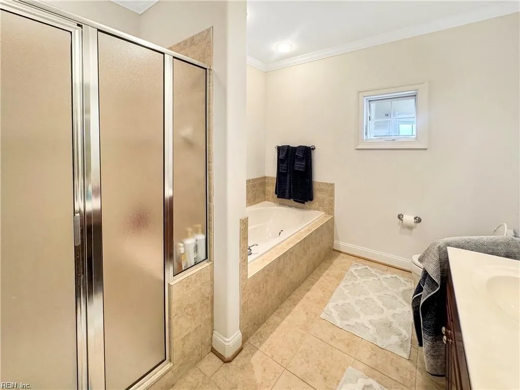 Lancaster, Virginia 22503, United States, 4 Bedrooms Bedrooms, ,4 BathroomsBathrooms,Residential,Active,190698