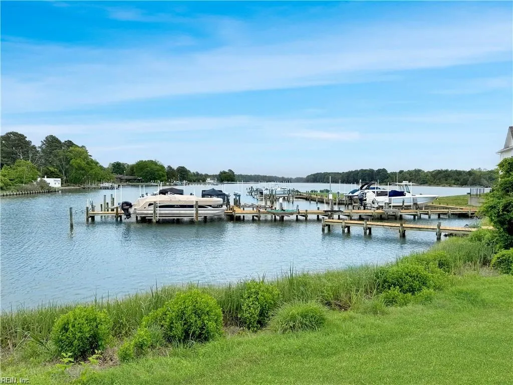 Lancaster, Virginia 22503, United States, 4 Bedrooms Bedrooms, ,4 BathroomsBathrooms,Residential,Active,190698