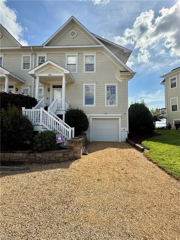 Lancaster, Virginia 22503, United States, 4 Bedrooms Bedrooms, ,4 BathroomsBathrooms,Residential,Active,190698