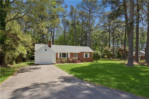Photo of 200 Mistletoe Drive, Newport News, VA 23606 (MLS # 10631737)