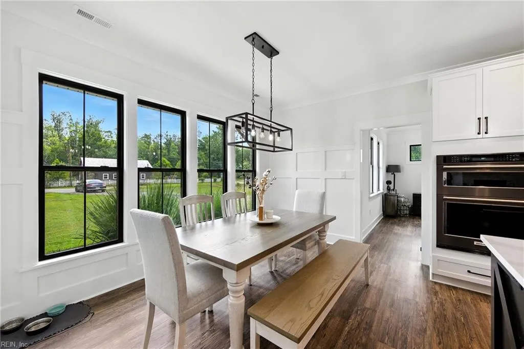 Chesapeake, Virginia 23322, United States, 4 Bedrooms Bedrooms, ,4 BathroomsBathrooms,Residential,Pending,180345