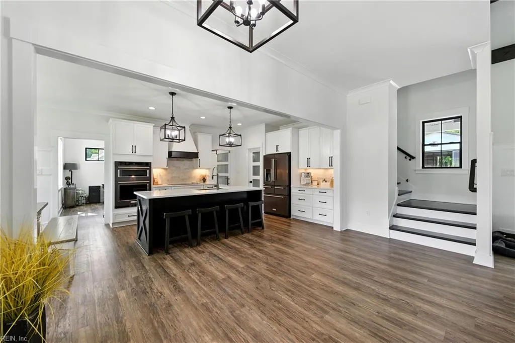 Chesapeake, Virginia 23322, United States, 4 Bedrooms Bedrooms, ,4 BathroomsBathrooms,Residential,Pending,180345