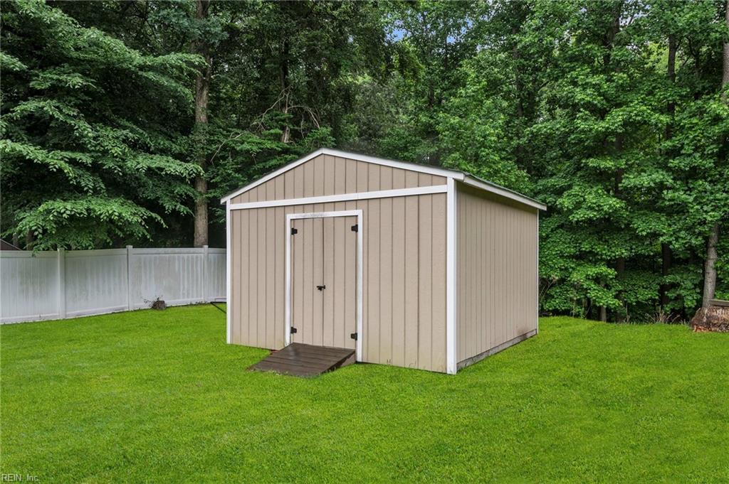 111 Windsor CT