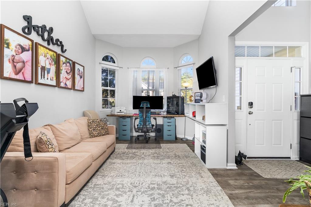 2031 Kinston Waters CT