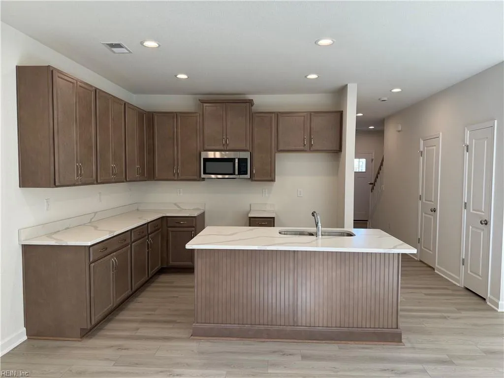 Suffolk, Virginia 23435, United States, 3 Bedrooms Bedrooms, ,3 BathroomsBathrooms,Residential,Active,237848