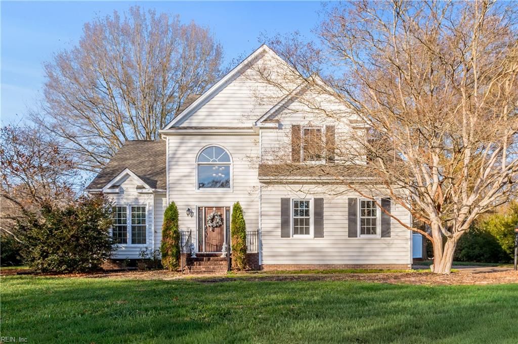 Photo of 103 Clipper Creek Lane, Smithfield, VA 23430 (MLS # 10612467)