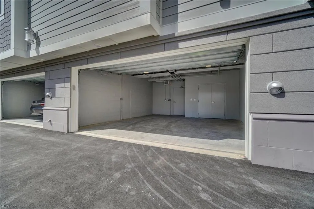 Virginia Beach, Virginia 23451, United States, 3 Bedrooms Bedrooms, ,3 BathroomsBathrooms,Residential,Active,228663