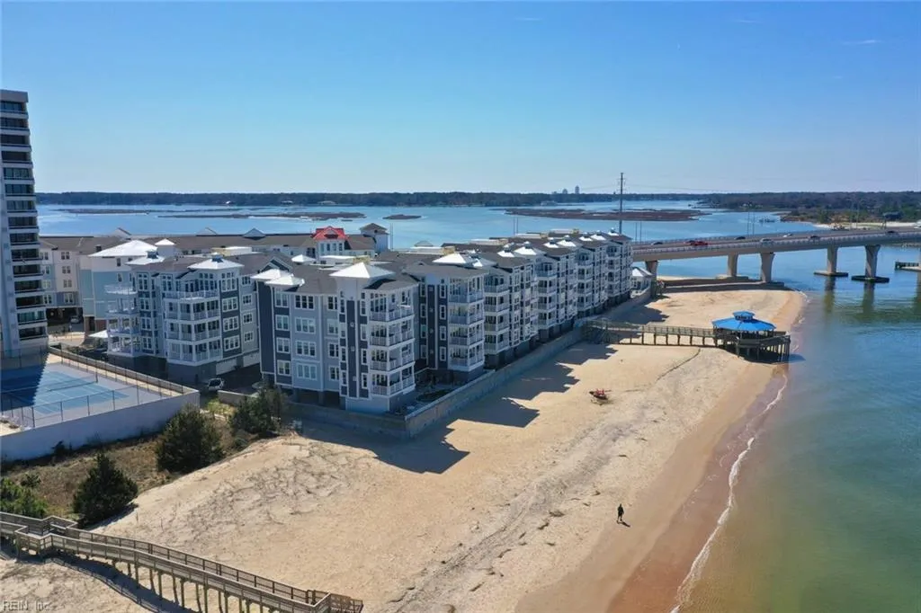 Virginia Beach, Virginia 23451, United States, 3 Bedrooms Bedrooms, ,3 BathroomsBathrooms,Residential,Active,228663