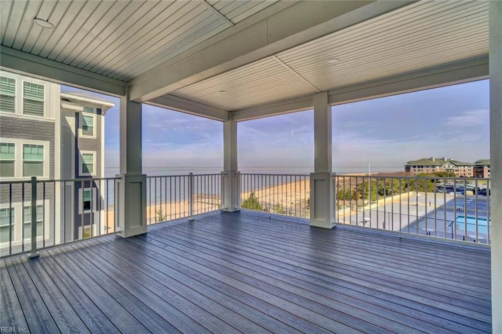 Virginia Beach, Virginia 23451, United States, 3 Bedrooms Bedrooms, ,3 BathroomsBathrooms,Residential,Active,228663
