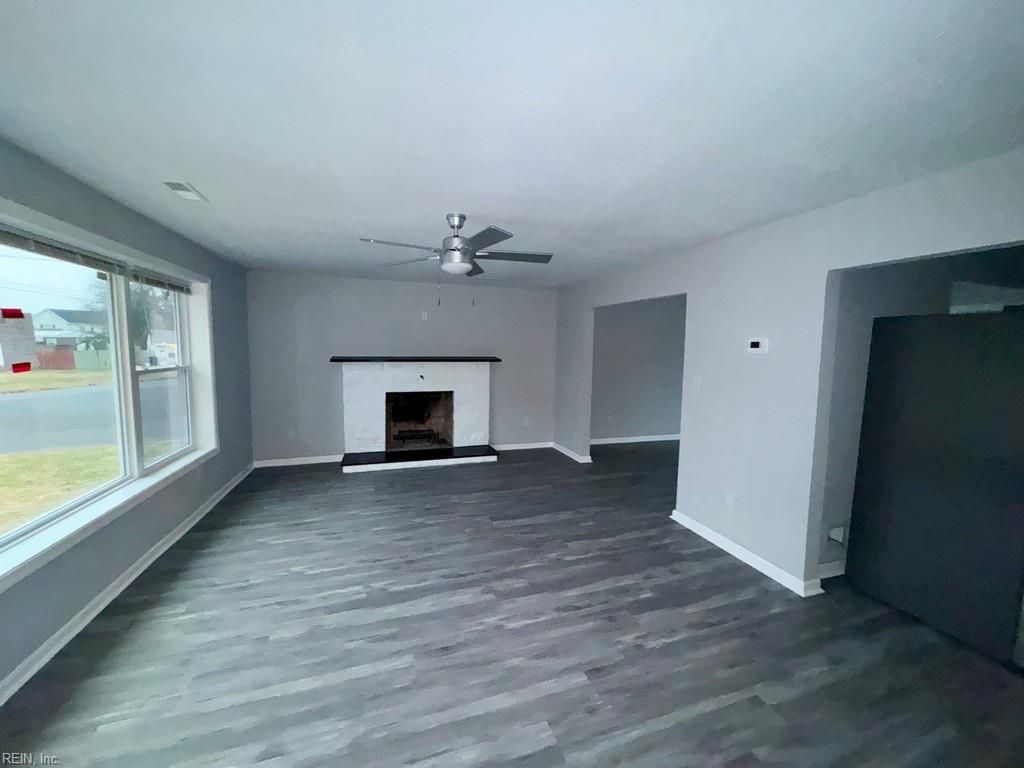 Photo of 2216 Deep Creek Boulevard, Portsmouth, VA 23704 (MLS # 10619087)