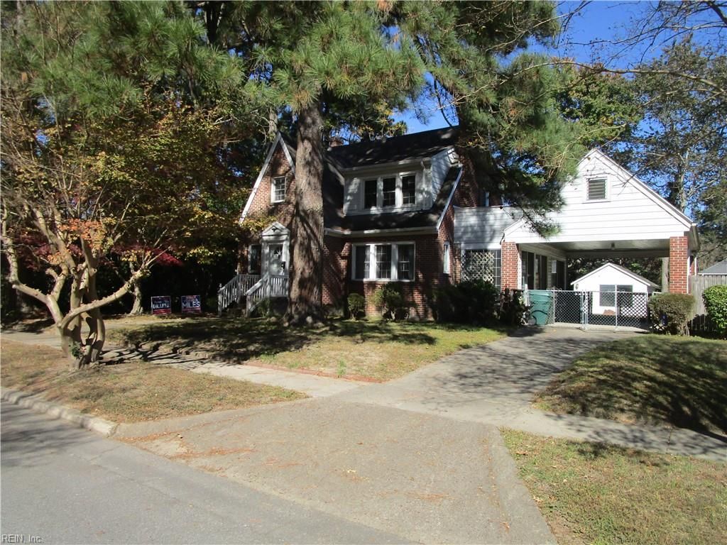 Photo of 916 Delaware Avenue, Suffolk, VA 23434 (MLS # 10608452)