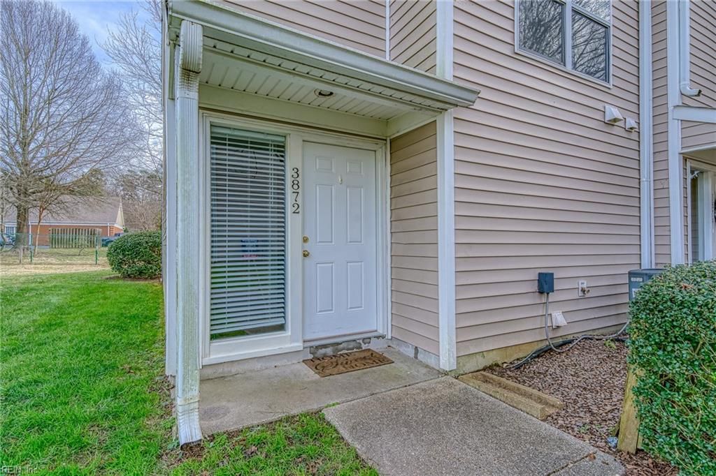 Photo of 3872 Staffordshire Lane, Williamsburg, VA 23188 (MLS # 10613873)