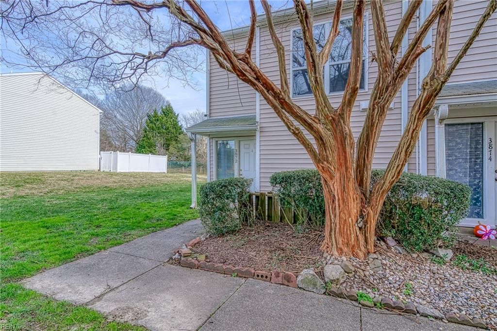 Photo of 3872 Staffordshire Lane, Williamsburg, VA 23188 (MLS # 10613873)