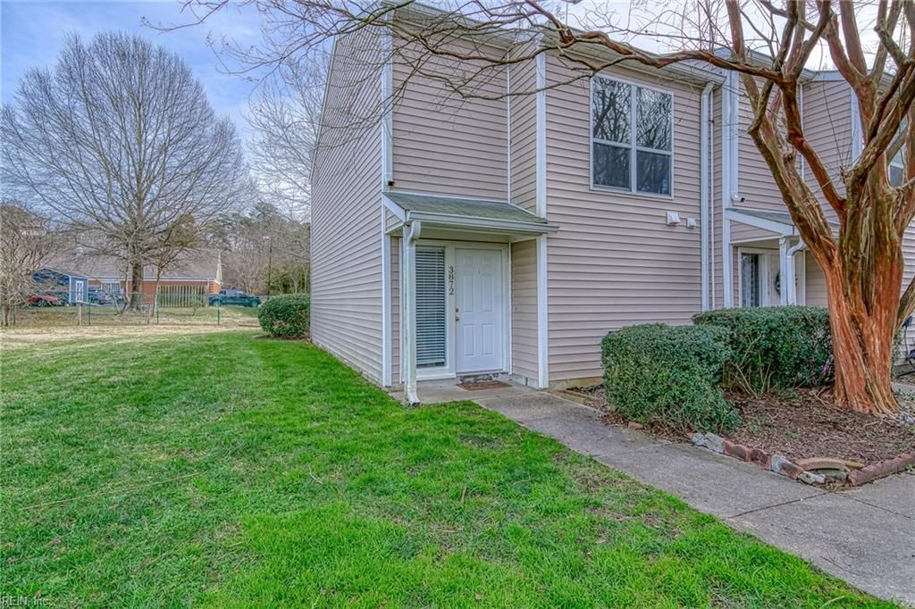 Photo of 3872 Staffordshire Lane, Williamsburg, VA 23188 (MLS # 10613873)