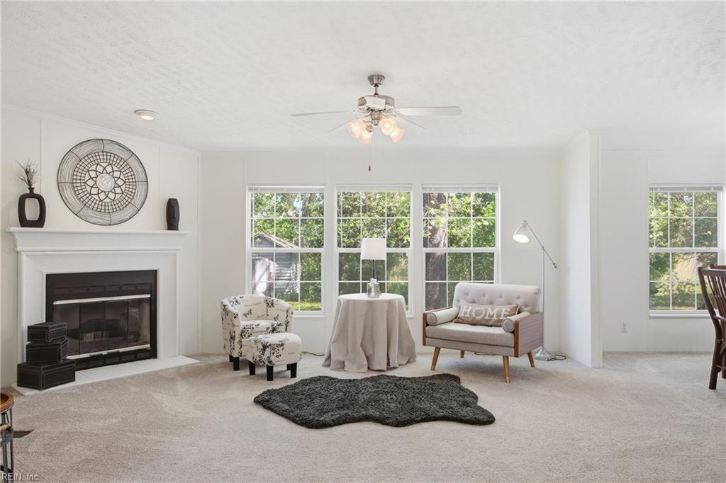 Photo of 42 Rabbit Run, Saluda, VA 23149 (MLS # 10631691)