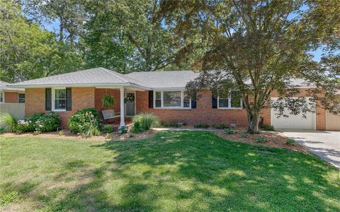 912 Marque CT Virginia Beach VA 23464