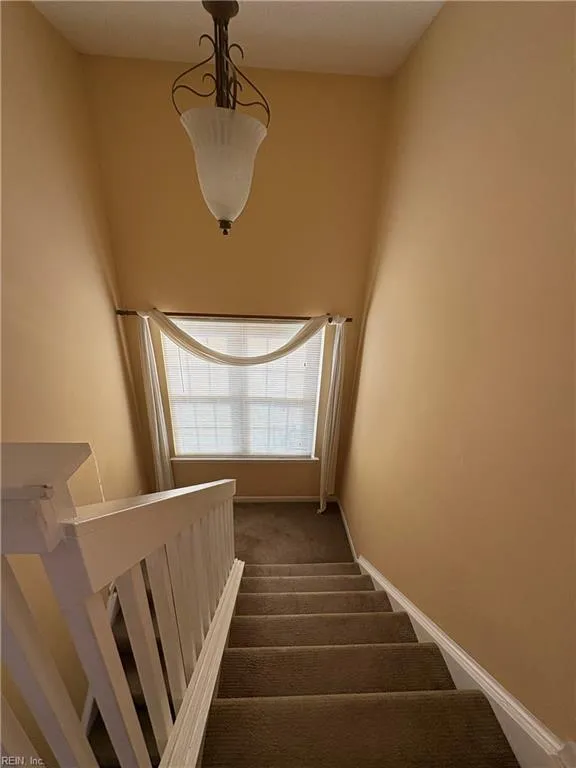 Chesapeake, Virginia 23320, United States, 3 Bedrooms Bedrooms, ,3 BathroomsBathrooms,Residential,Pending,226598