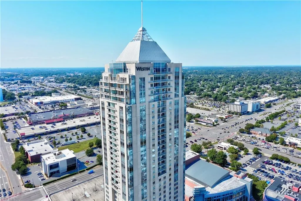 Virginia Beach, Virginia 23462, United States, 2 Bedrooms Bedrooms, ,3 BathroomsBathrooms,Residential,Active,44041