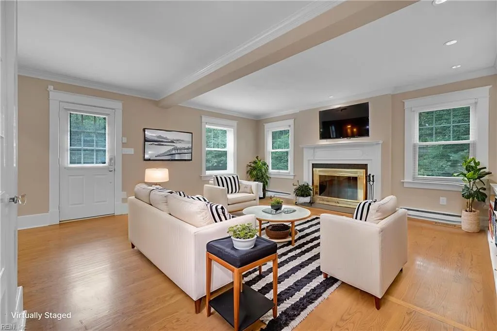 Norfolk, Virginia 23507, United States, 4 Bedrooms Bedrooms, ,3 BathroomsBathrooms,Residential,Active,209329