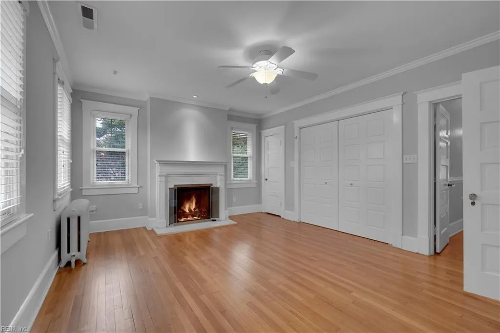 Norfolk, Virginia 23507, United States, 4 Bedrooms Bedrooms, ,3 BathroomsBathrooms,Residential,Active,209329