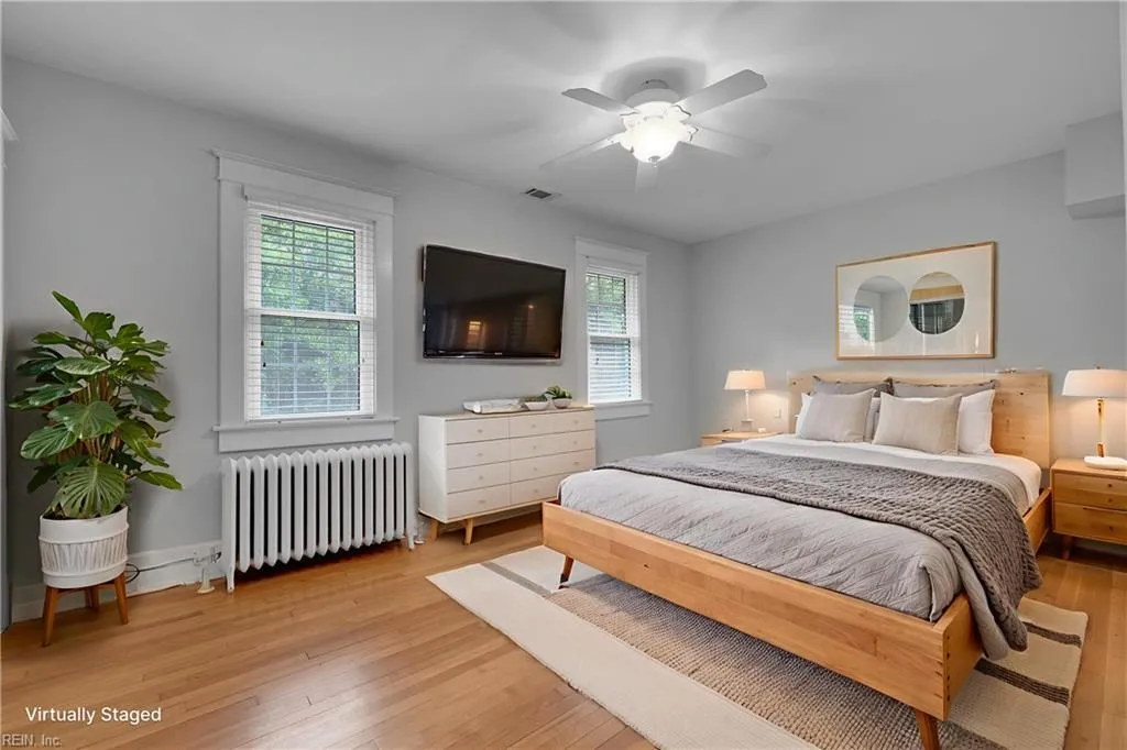 Norfolk, Virginia 23507, United States, 4 Bedrooms Bedrooms, ,3 BathroomsBathrooms,Residential,Active,209329