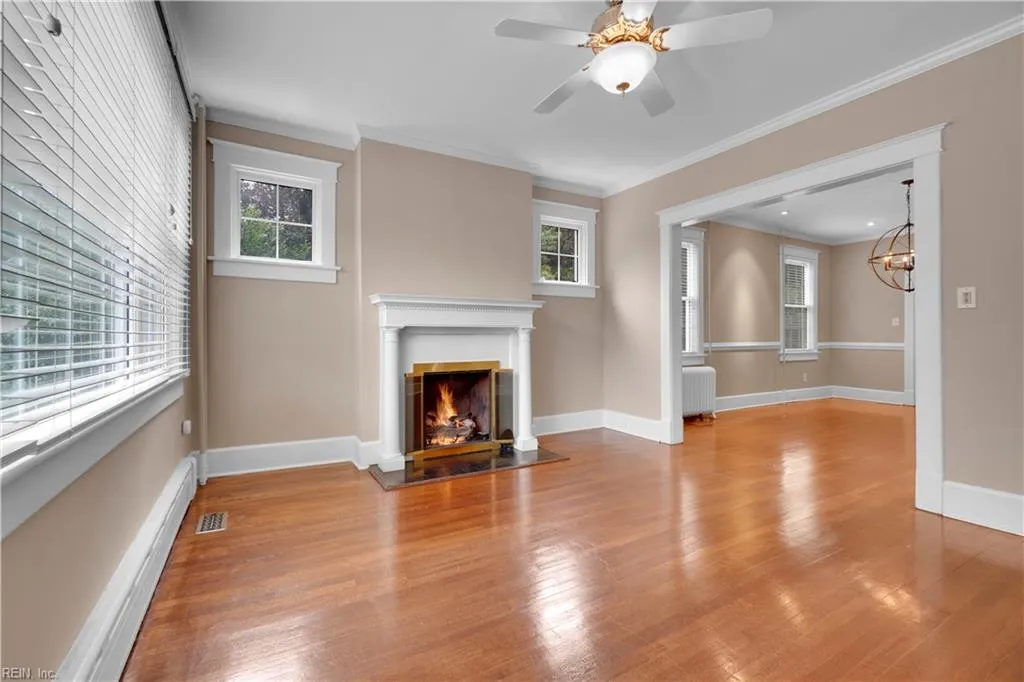 Norfolk, Virginia 23507, United States, 4 Bedrooms Bedrooms, ,3 BathroomsBathrooms,Residential,Active,209329