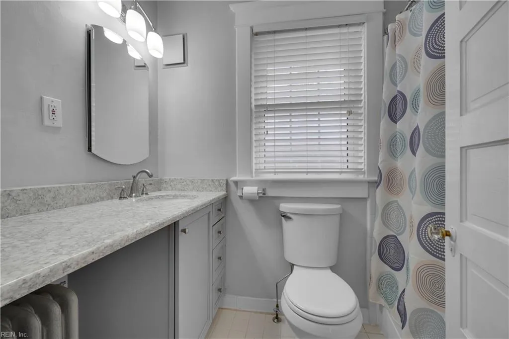 Norfolk, Virginia 23507, United States, 4 Bedrooms Bedrooms, ,3 BathroomsBathrooms,Residential,Active,209329